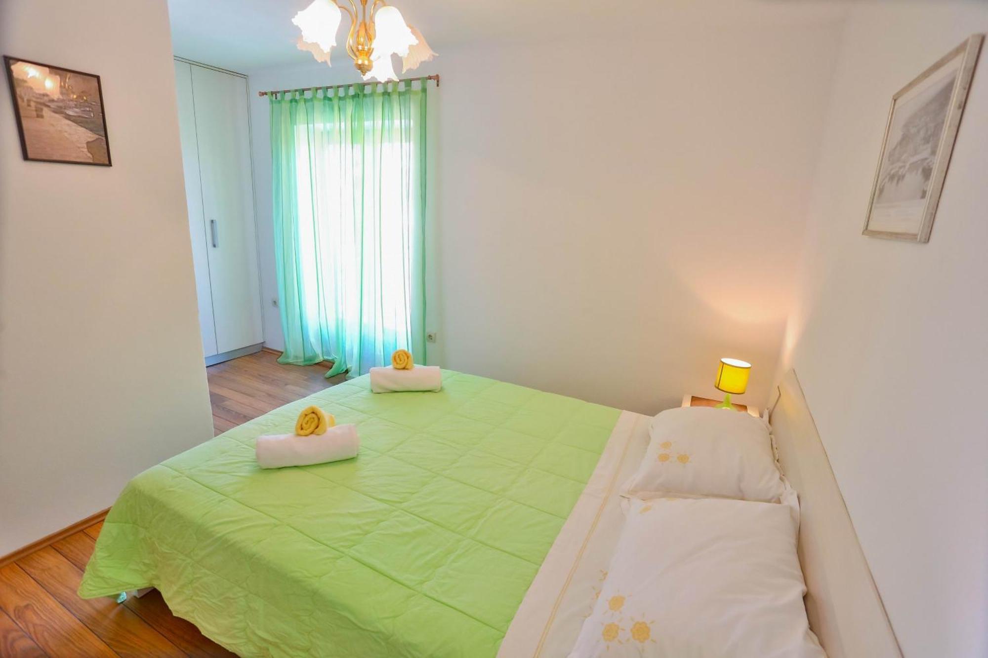Apartments With A Parking Space Sutivan, Brac - 752 Quarto foto