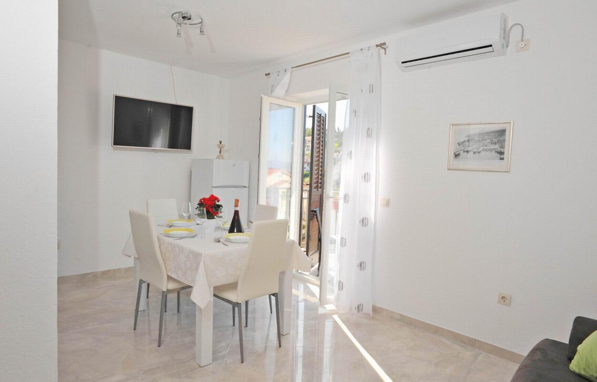 Apartments With A Parking Space Sutivan, Brac - 752 Quarto foto