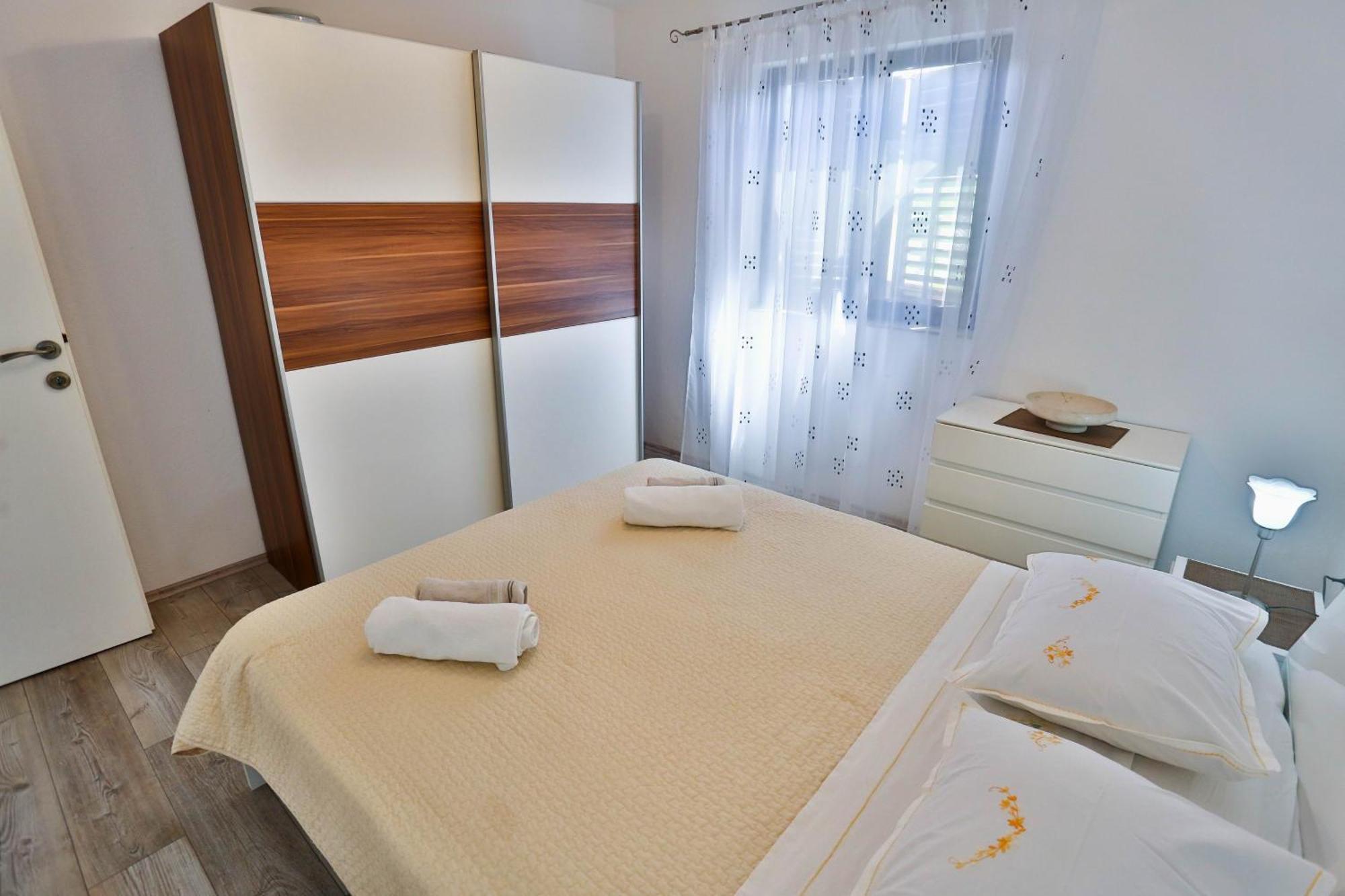 Apartments With A Parking Space Sutivan, Brac - 752 Quarto foto