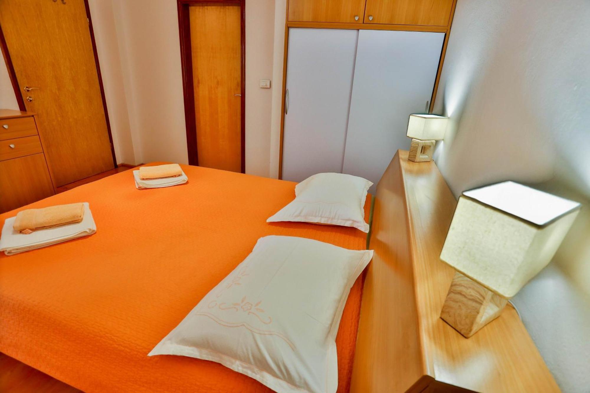 Apartments With A Parking Space Sutivan, Brac - 752 Quarto foto